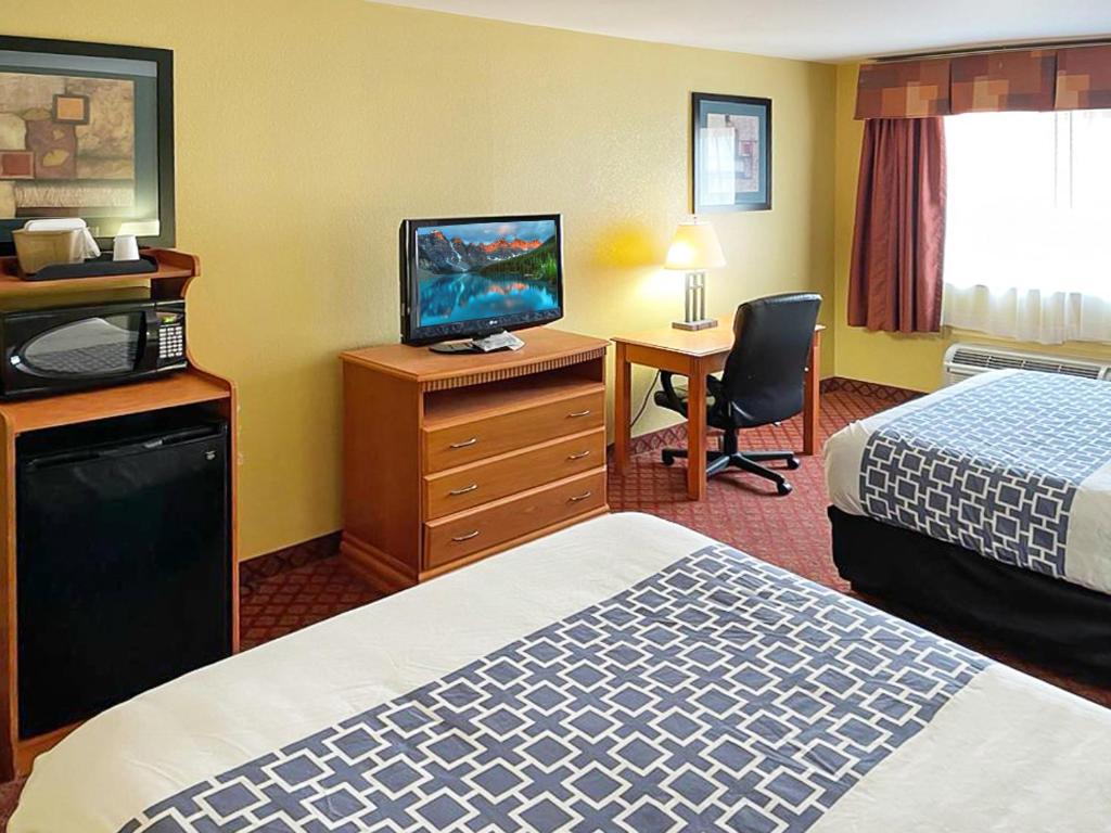 Hutchi Bell Hotel South Hutchinson Kültér fotó